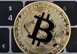 A high-performance mining rig